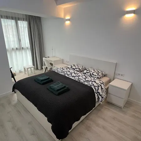 A Sunny Appartement